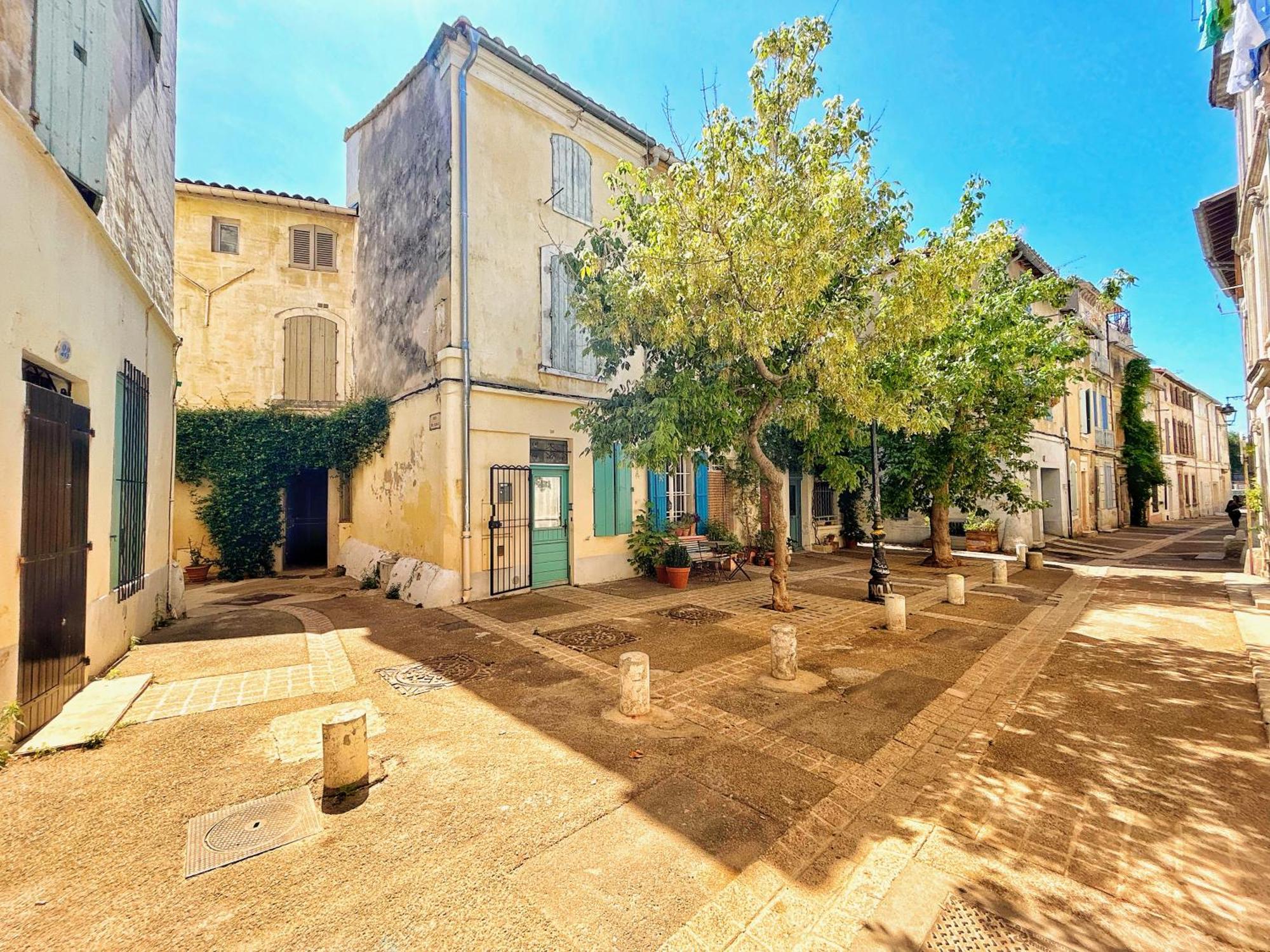 Cosy Ocre Apartment Arles Exterior photo